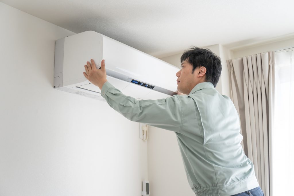 Lắp đặt máy lạnh